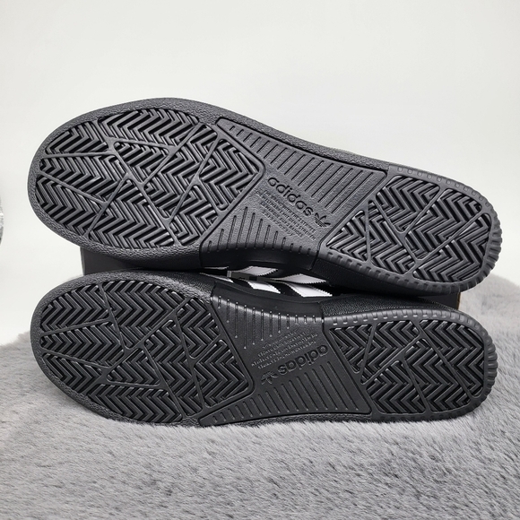 New adidas Tyshawn Low Men's Skateboarding Shoes Size 11 - Picture 6 of 8